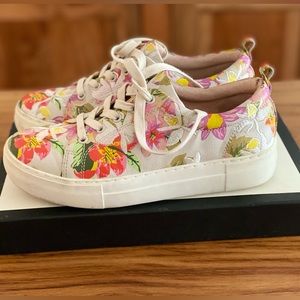 j/slides multifloral sneakers